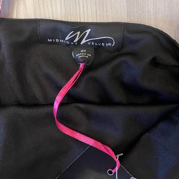 Midnight Velvet Black & Purple Floral Formal Dress SZ:2X - Picture 9 of 12